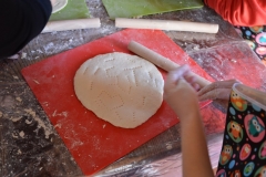 mani-in-pasta-crescia_03
